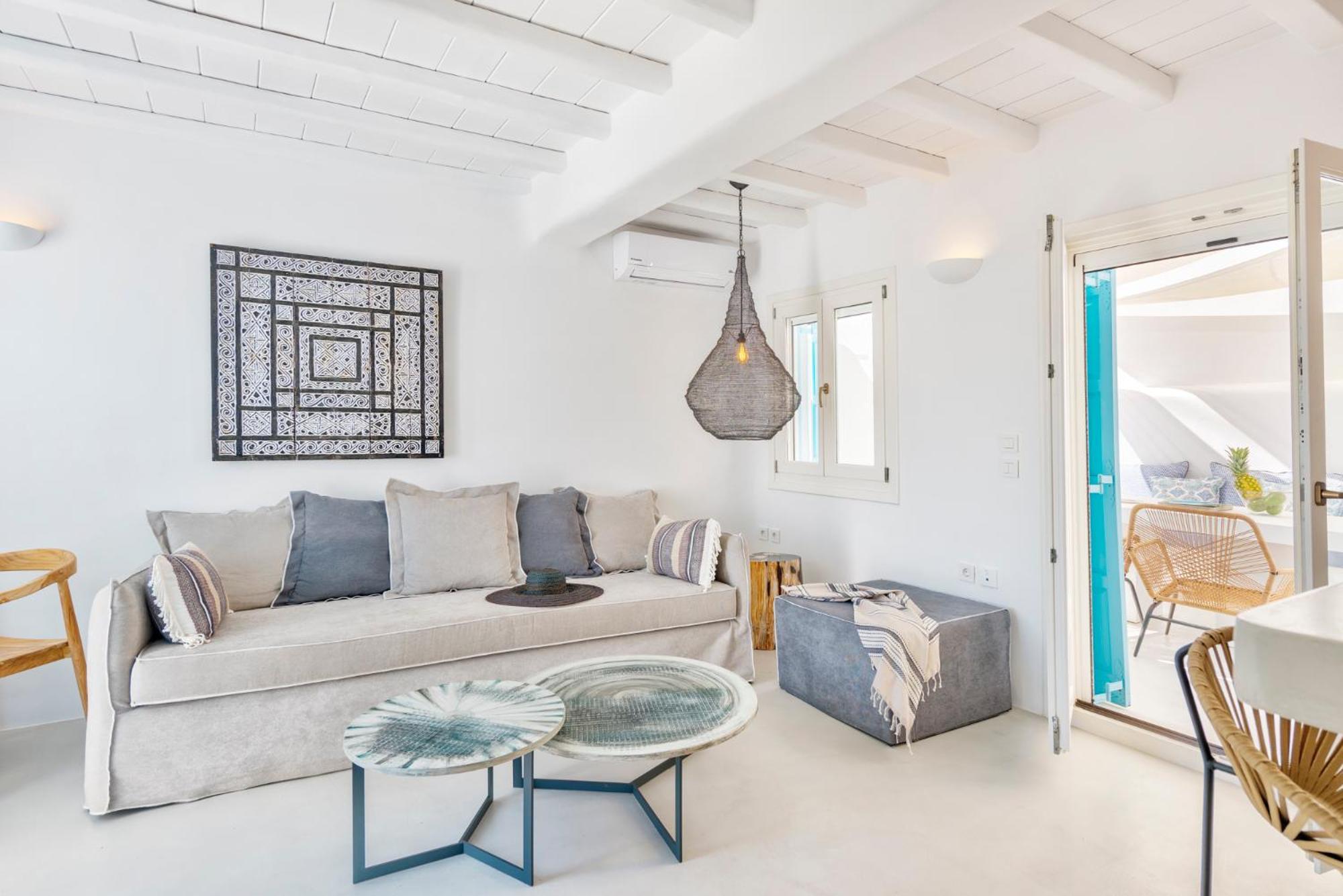 Mykonian Mews Luxury Suites Псароу Экстерьер фото
