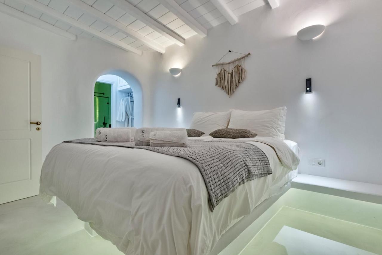 Mykonian Mews Luxury Suites Псароу Экстерьер фото
