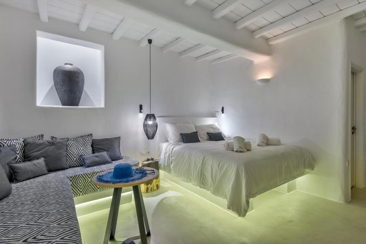 Mykonian Mews Luxury Suites Псароу Экстерьер фото